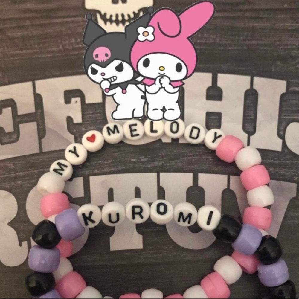 set of kuromi and my melody bracelets
one for 4$
both for 7.00$
shipping is 3.00